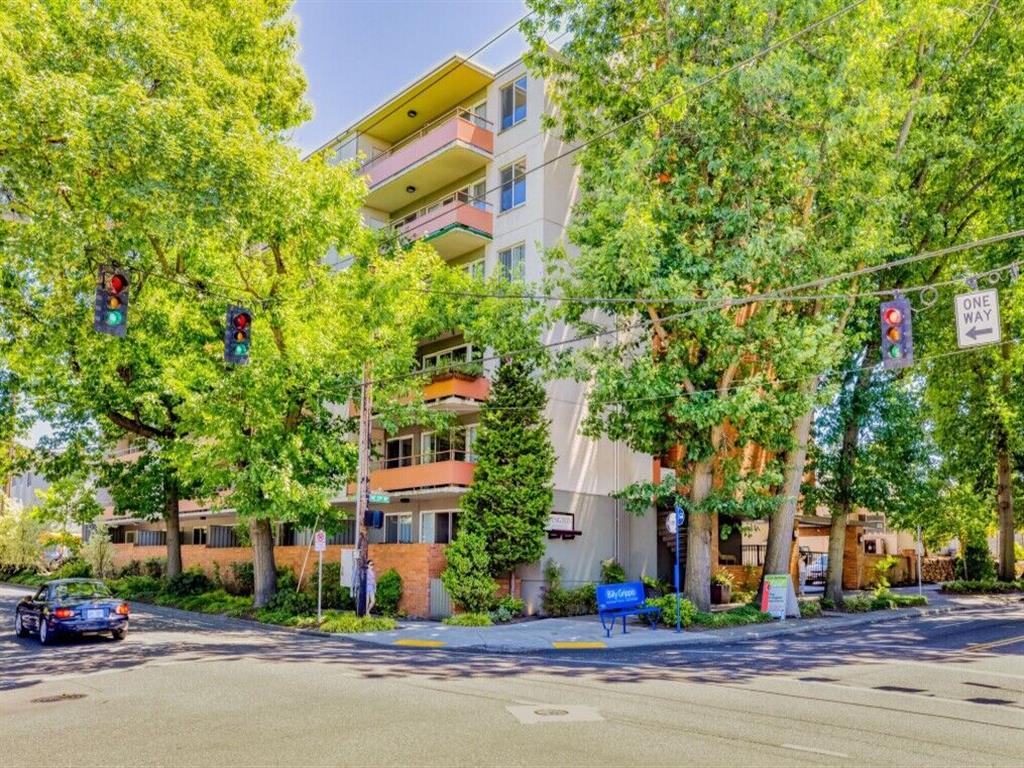 Irvington Portland Apartments
